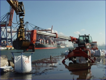 Photo by D.E.A. Schiltmans, courtesy of Port of Rotterdam and City of Rotterdam Archaeological Service